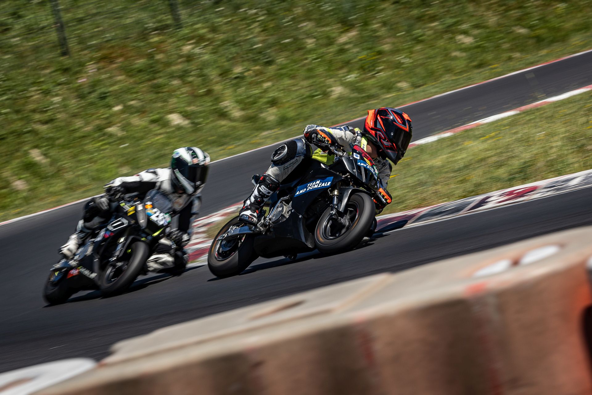 Enej Logar pintar pod stopnickami logar padel amd domzale