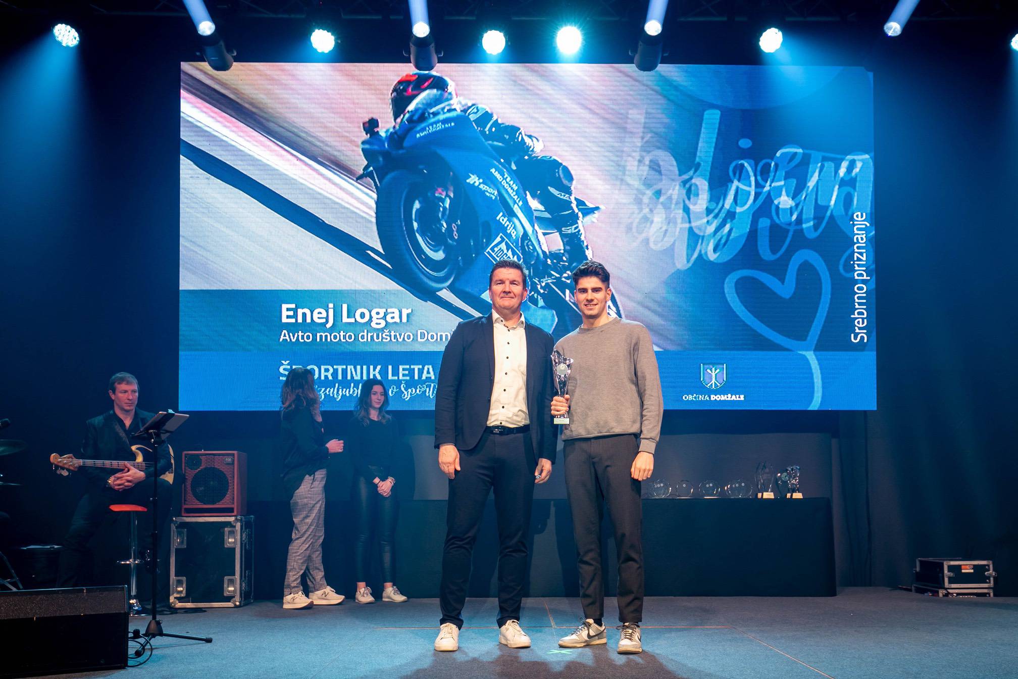 240212 Enej prejem srebrnega priznanja ZSRD web