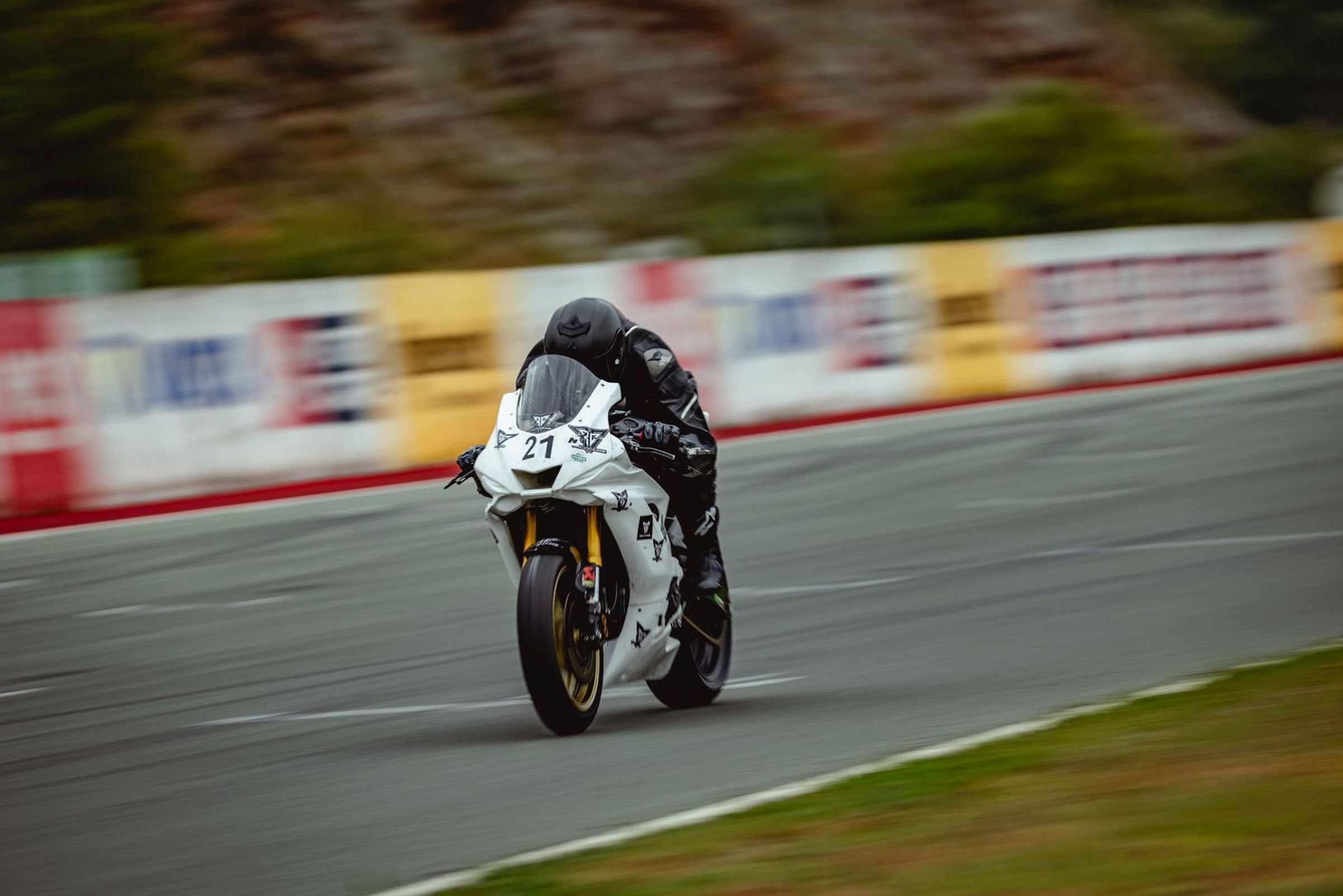 251005 AMD Domzale DP Grobnik Enej Logar 01